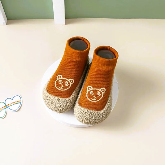 Scarpe a calza per bambini (orso bruno)